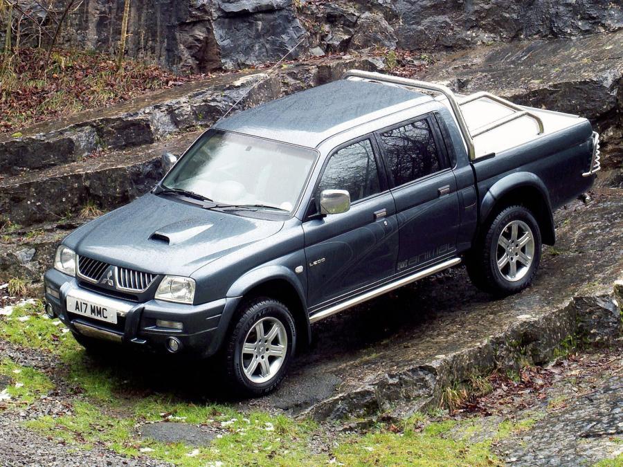  Mitsubishi L200 Animal 2005 года  (фото 5 из 7)